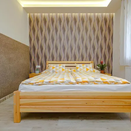 Bella No1 * Hajduszoboszlo