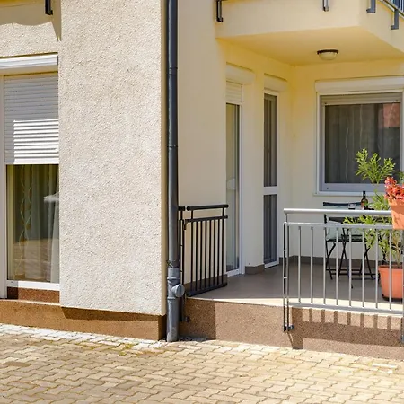 Bella No1 Apartment Hajduszoboszlo